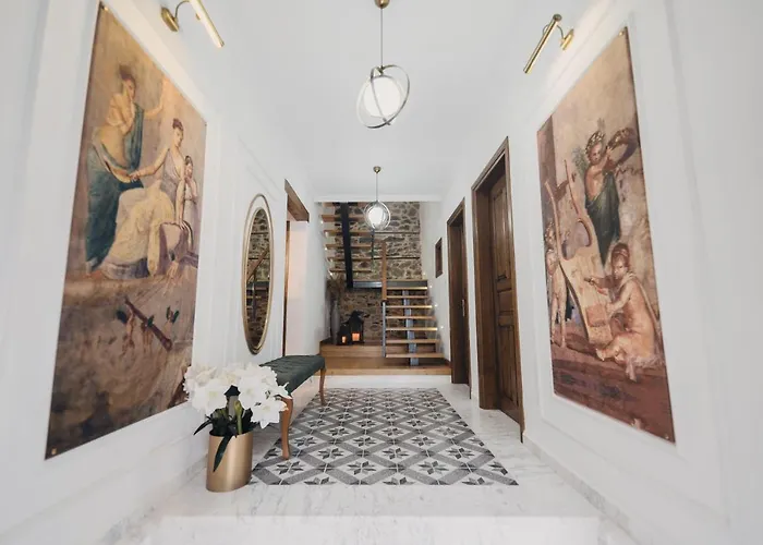 Elia City House